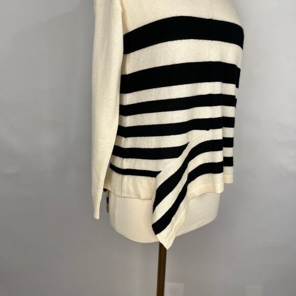 C by BLOOMINDALE'S | Cream & Black Striped 2-Ply Cashmere Sweater | Women's S - Picture 2 of 9